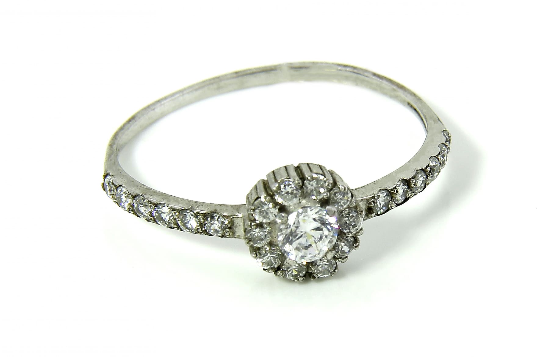 Серебро 925 Кольцо Р.18 Вес 1.10 Атолл