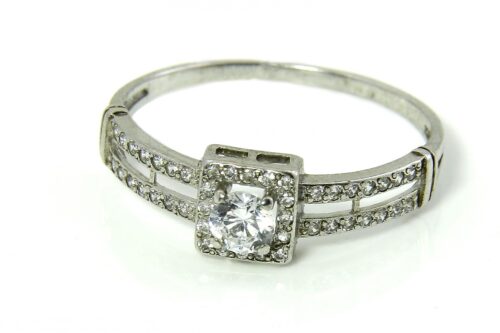 Серебро 925 Кольцо Р.17.5 Вес 1.56 Атолл