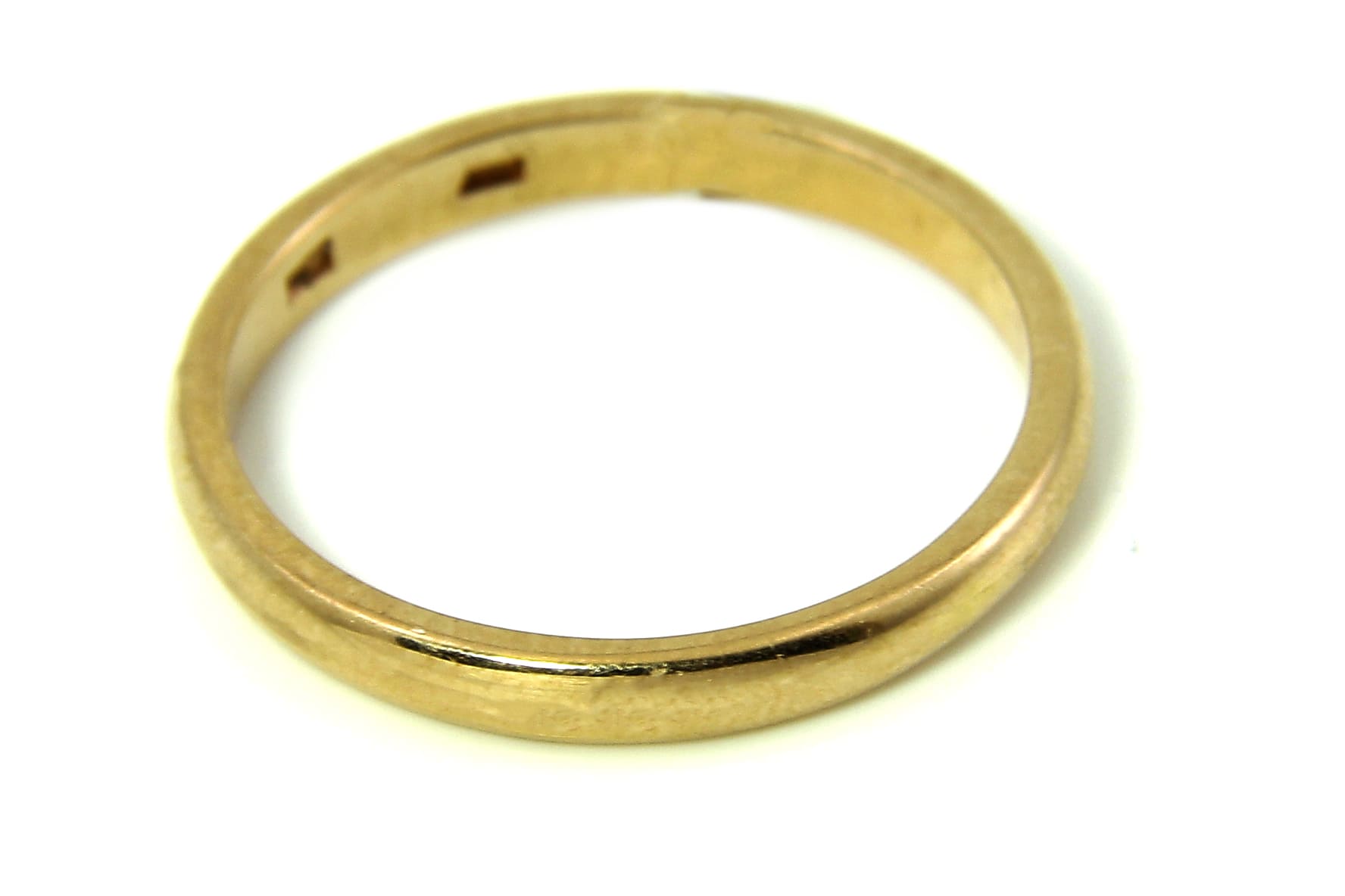 Золотое обручальное кольцо 585 пробы